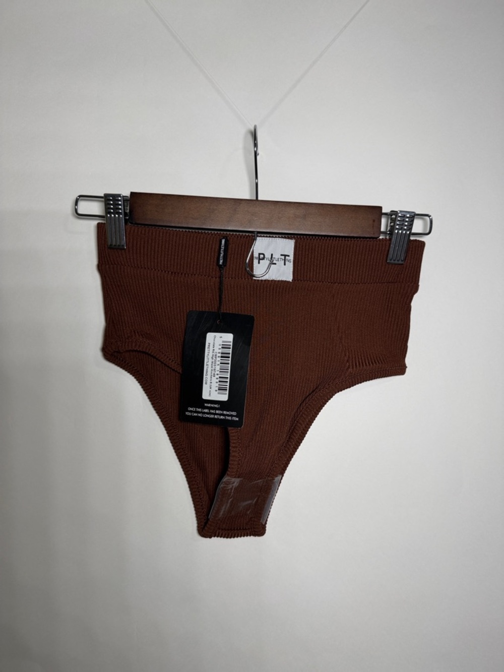 PrettyLittleThing Ribbed High-Cut Briefs in Brown